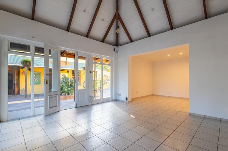 To Let Commercial Property for Rent in Knysna Central Western Cape